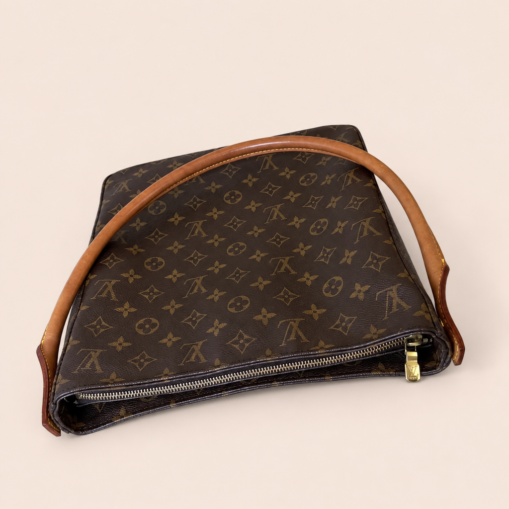 Pre-loved Louis Vuitton Looping GM, Maison Revie, photo 8