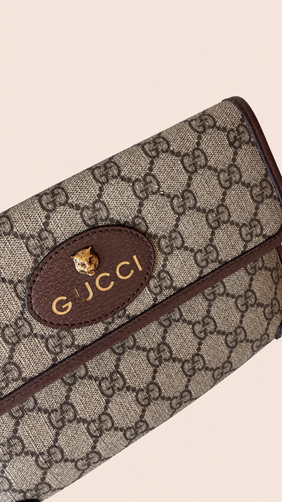 Pre-loved Gucci GG Supreme Belt Bag, Maison Revie, photo 4