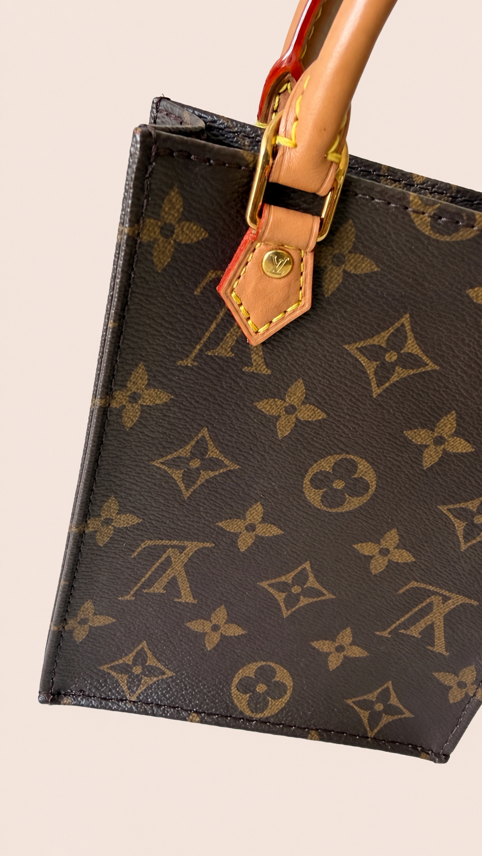 Pre-loved Louis Vuitton Petit Sac Plat Monogram, Maison Revie, photo 9