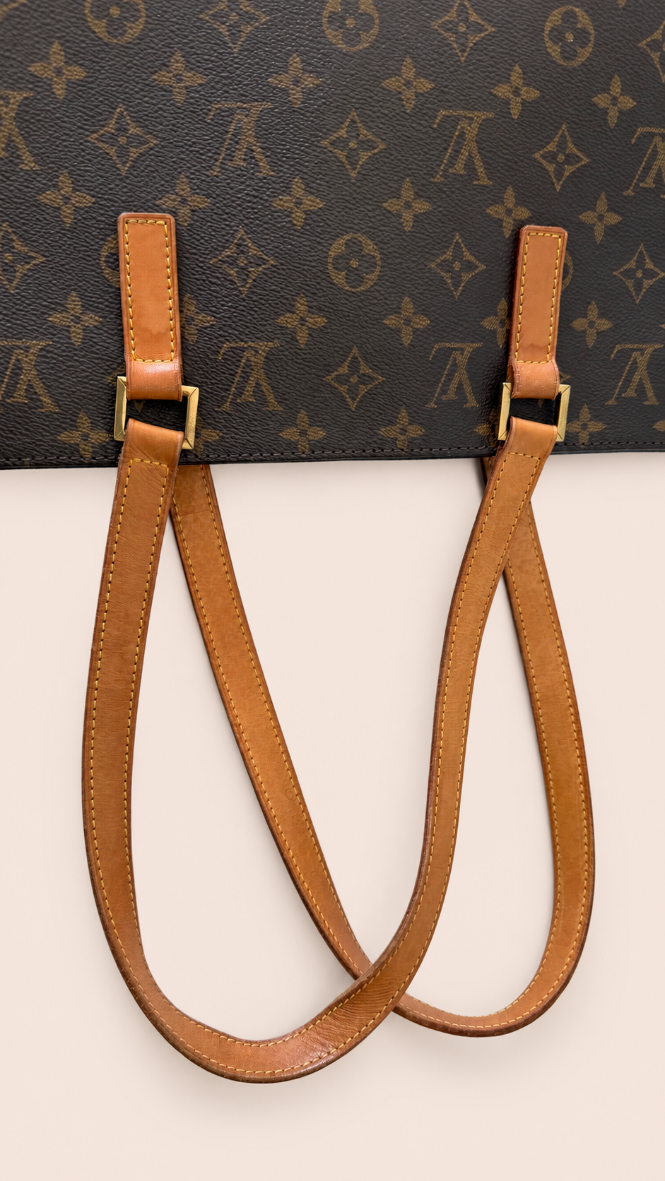 Pre-loved Louis Vuitton Luco Monogram Tote, Maison Revie, photo 16
