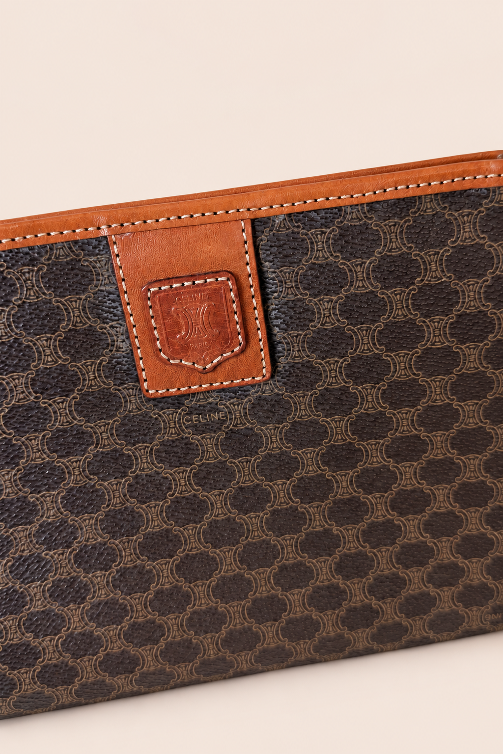 Pre-loved Celine Macadam Clutch, Maison Revie, photo 5