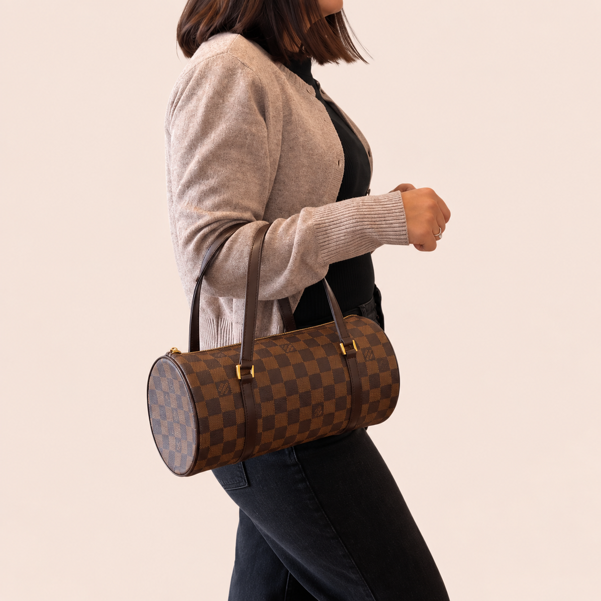 Pre-loved Louis Vuitton Papillon 26 Damier Ebene, Maison Revie, photo 2