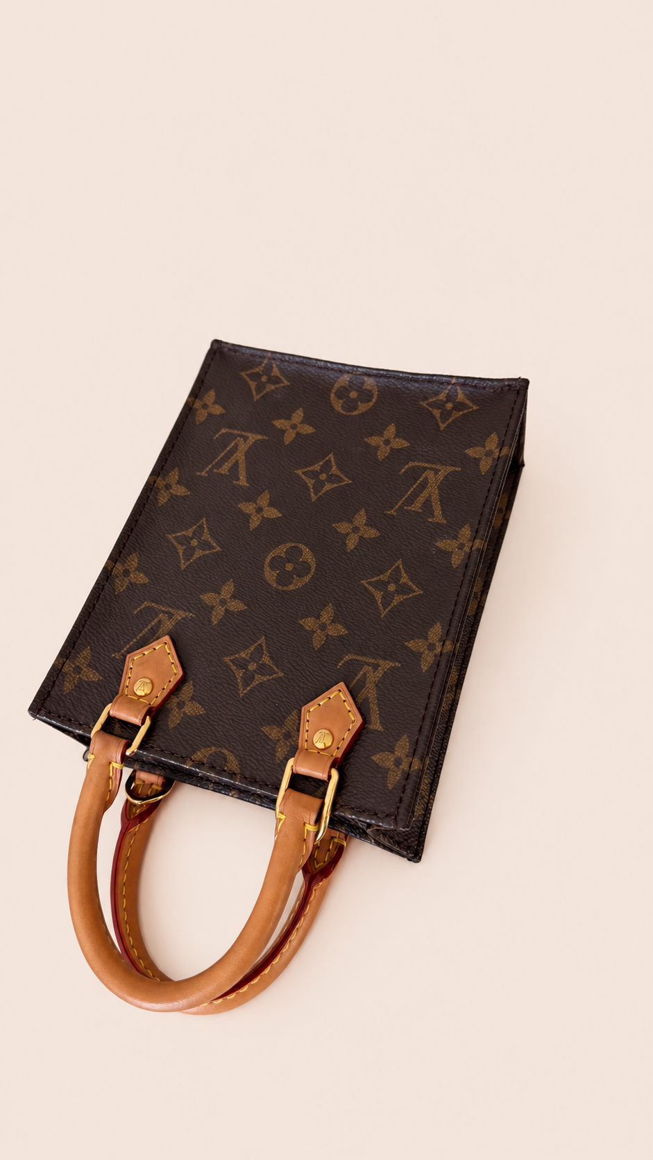 Pre-loved Louis Vuitton Petit Sac Plat Monogram, Maison Revie, photo 7