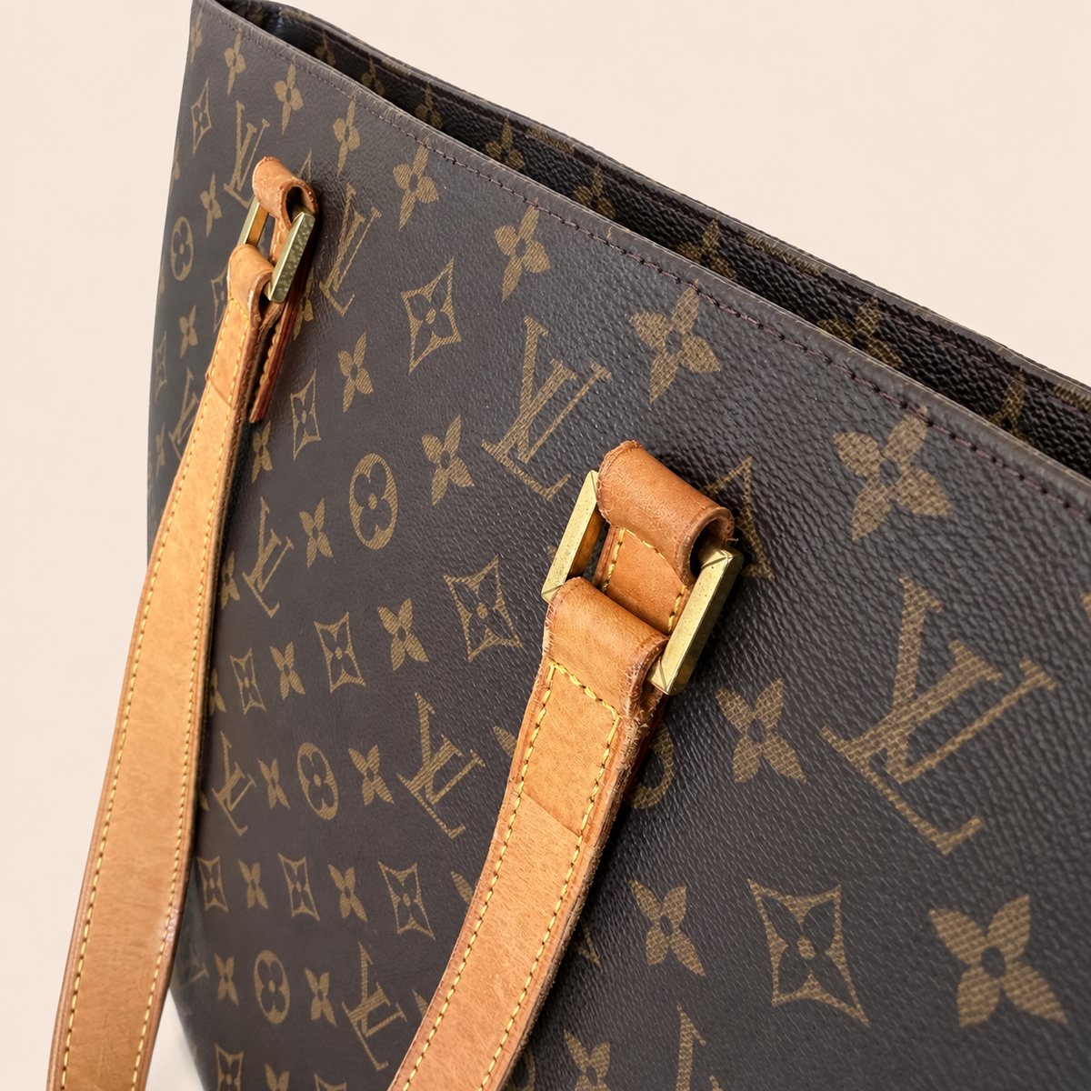 Pre-loved Louis Vuitton Luco Monogram Tote, Maison Revie, photo 7