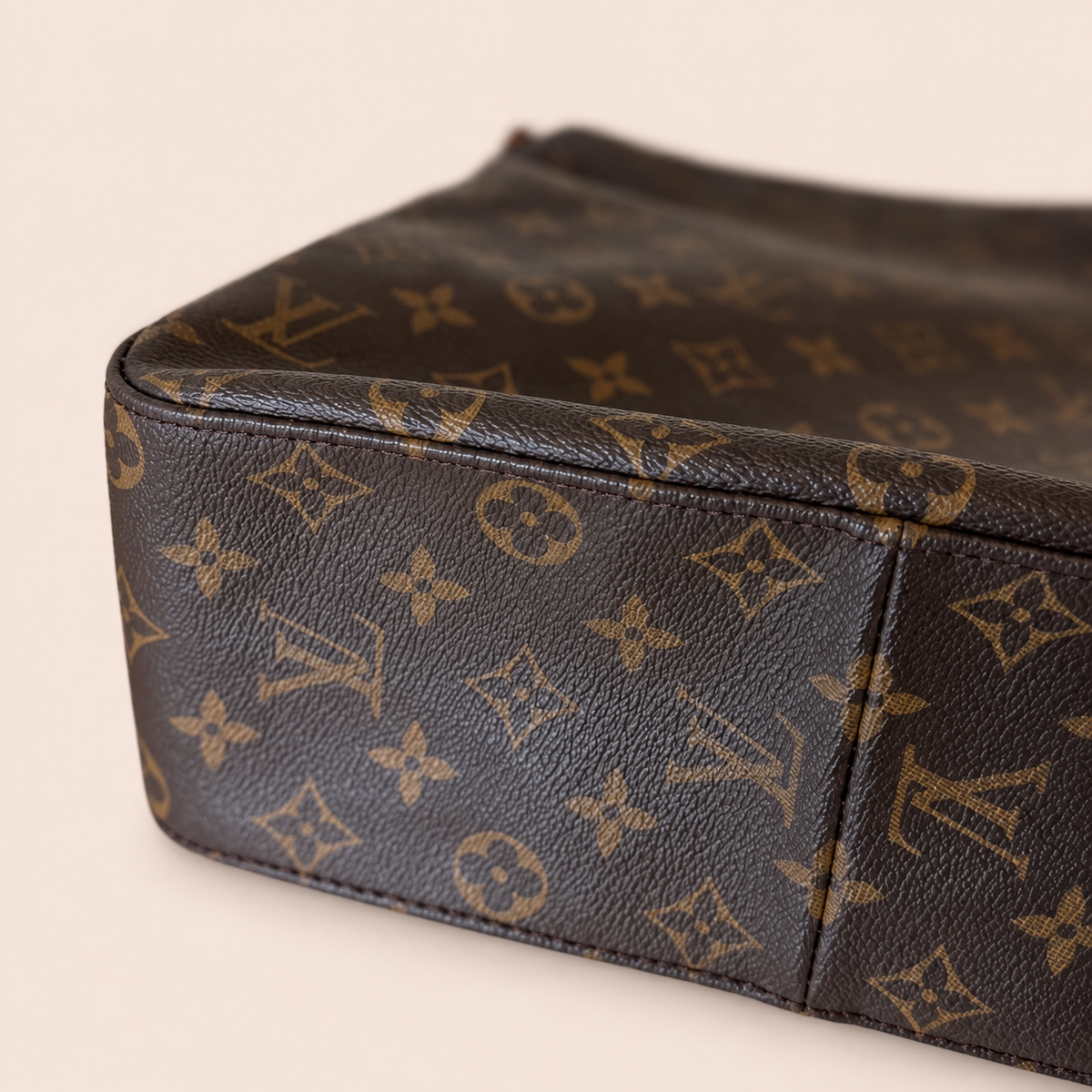 Pre-loved Louis Vuitton Looping GM, Maison Revie, photo 10