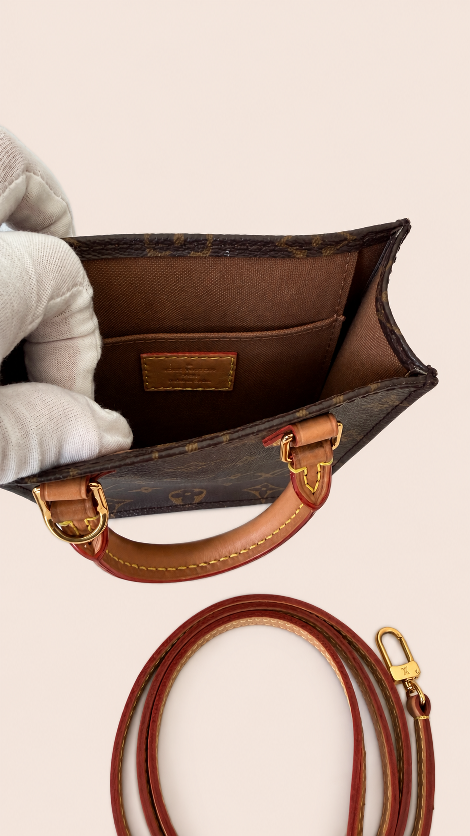 Pre-loved Louis Vuitton Petit Sac Plat Monogram, Maison Revie, photo 8