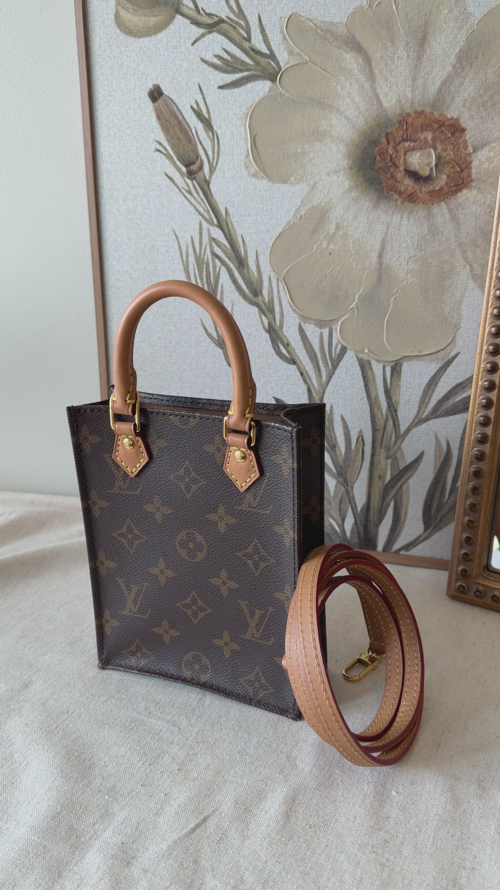 Louis Vuitton Petit Sac Plat